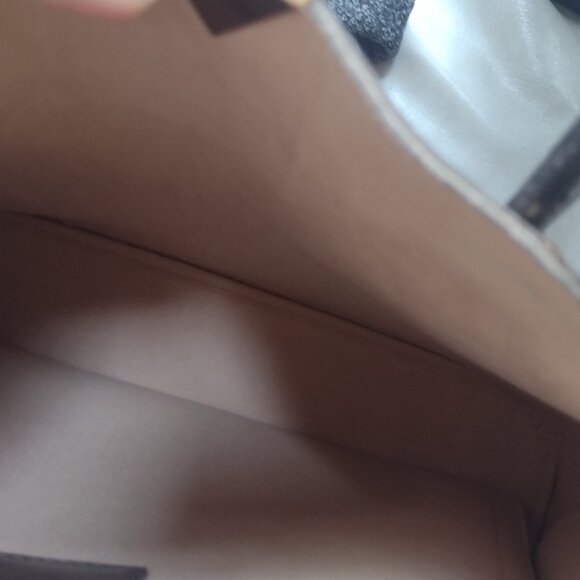 Beautiful Louis Vuitton Kensington - Picture 3 of 13